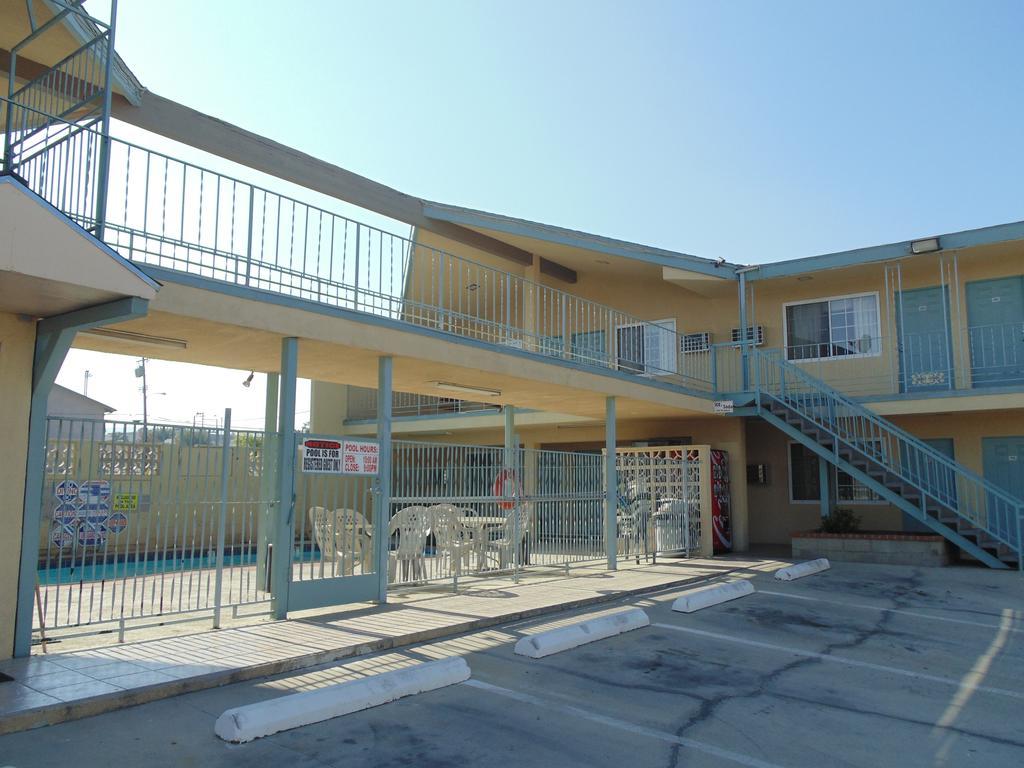 Western Inn & Suites Taft Exterior photo